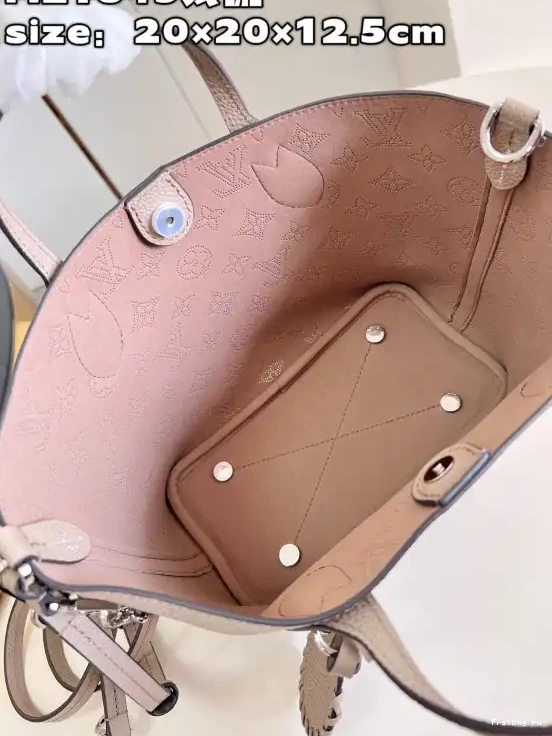 Frstbag ru PM VUITTON LOUIS BLOSSOM 0413